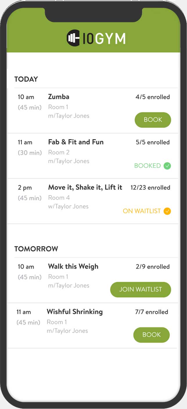 Booking gym classes easily through the 10GYM app, streamlining the reservation process.